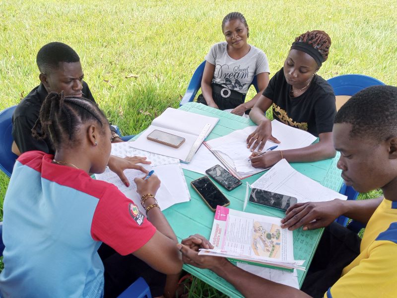 Preparation des lecons en equipe 01